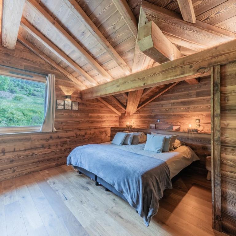 Serrechevalierholidays Chalet Piscine chauffée&Spa, jardin, billard, ping-pong, baby-foot 18 personnes - Maison 6 Chambres - 68