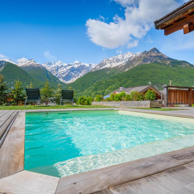 Serrechevalierholidays Chalet Piscine chauffée&Spa, jardin, billard, ping-pong, baby-foot 18 personnes - Maison 6 Chambres - 64
