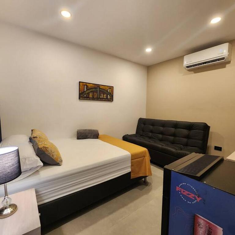 Loft 10, Suite Parque del Poblado 204 - Deluxe Suite - 4