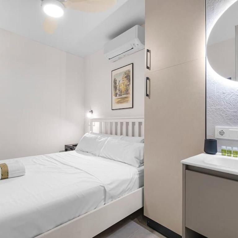 LovelyLoft Toledo 2 - One-Bedroom Apartment - 4