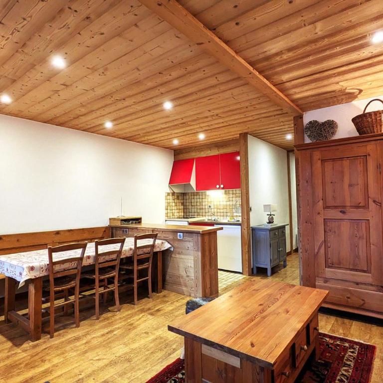 Appartement cosy 4-6 pers balcon, ski au pied, parking couvert - FR-1-459-27 - Apartamento (6 adultos) - 4