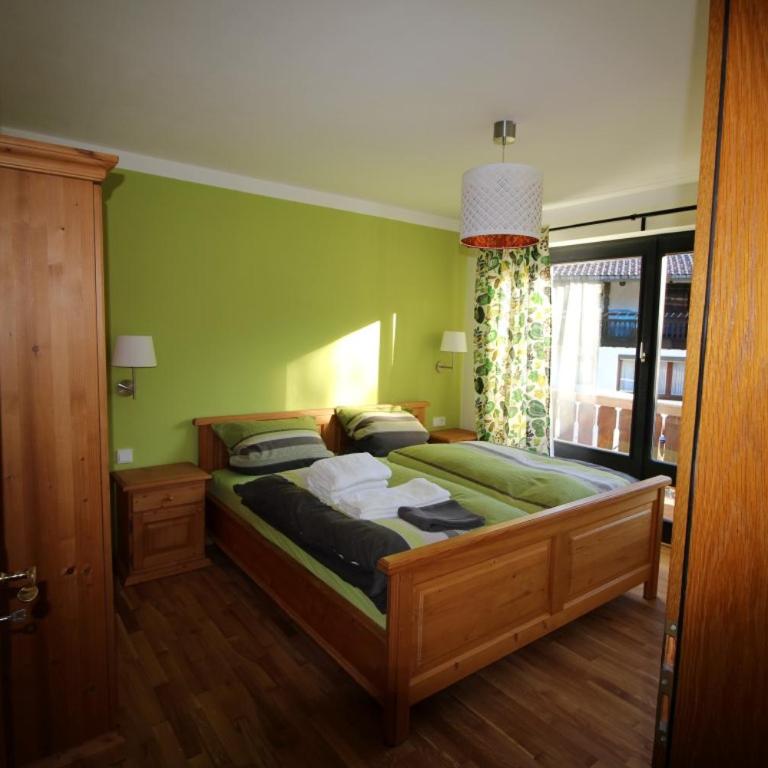 Speckhaus Ferienwohnungen - Apartment mit Gartenblick - 2