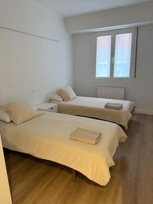 Vivienda renovada y céntrica - Two-Bedroom Apartment - 14