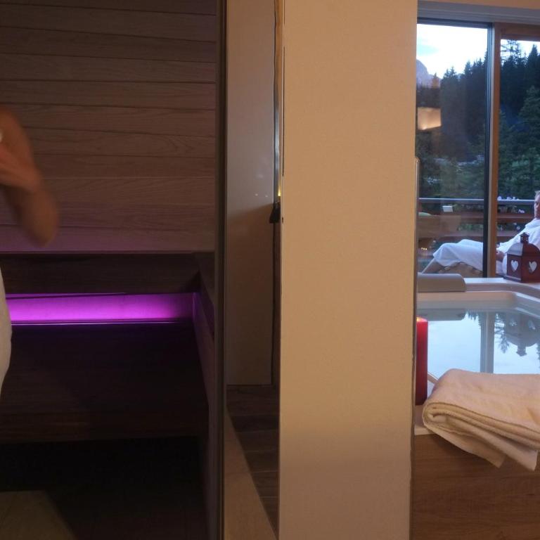Vidor Resort - Suite con Vasca Idromassaggio e Balcone - 3