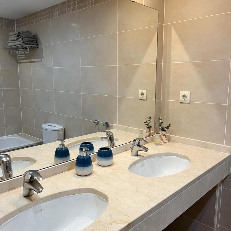Enjoy 3 in 1 - Sea, Golf and Mountains - Two-Bedroom Apartment - 9