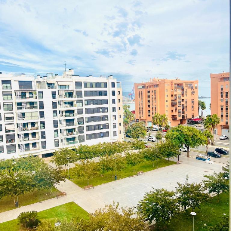 Apartamento Ideal con Vistas y Parking - Apartamento de 1 dormitorio - 26