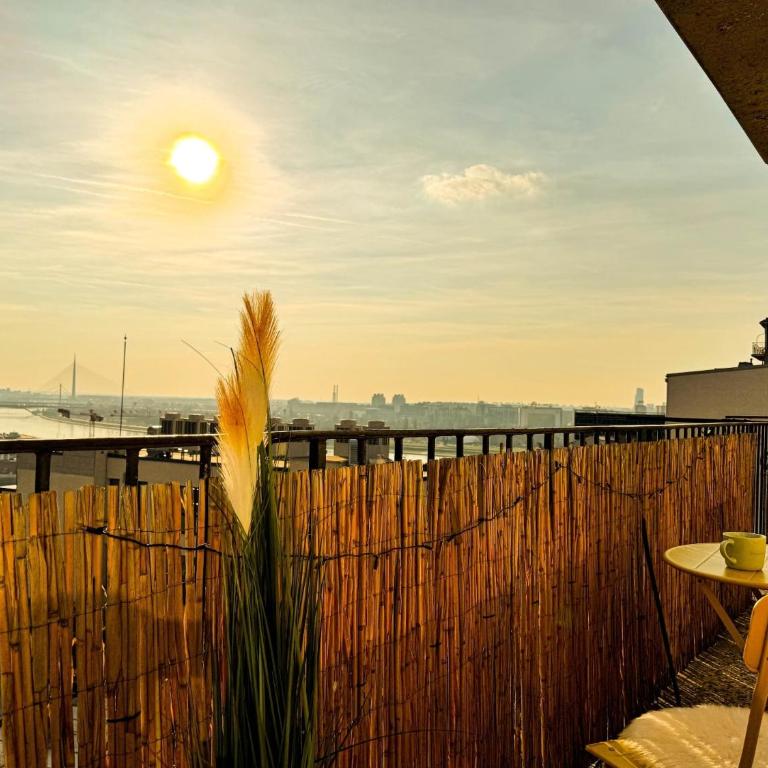 Sunbeam cloud/Old town/City view - Apartman sa 2 Spavaće Sobe i Balkonom - 8