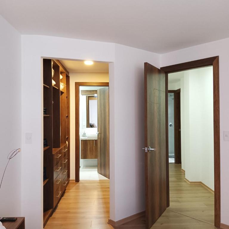 Edificio Batán Plaza - Four-Bedroom Premier Apartment - 6