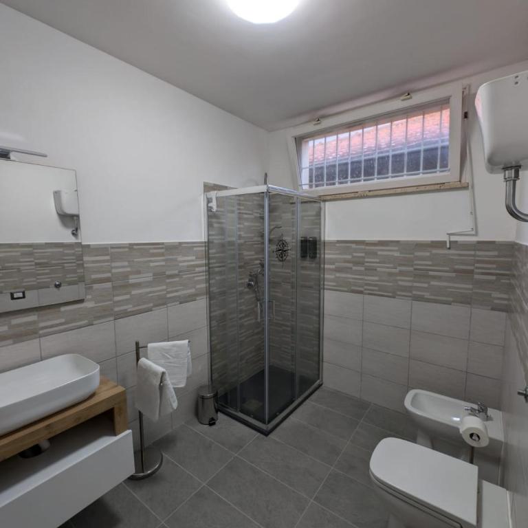The Fisherman's House - Large Double Room - 5