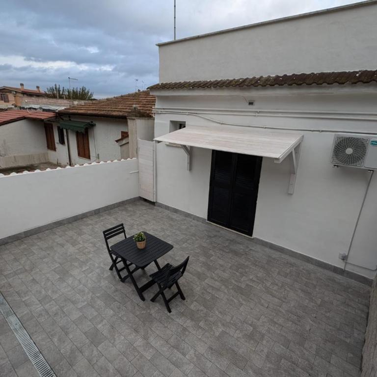 The Fisherman's House - Double Room with Patio - 8