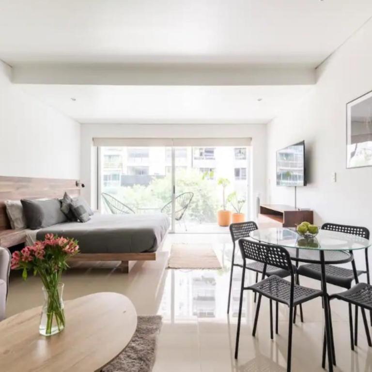 S2306- 1BR 1 BTH Deluxe - One-Bedroom Apartment - 1