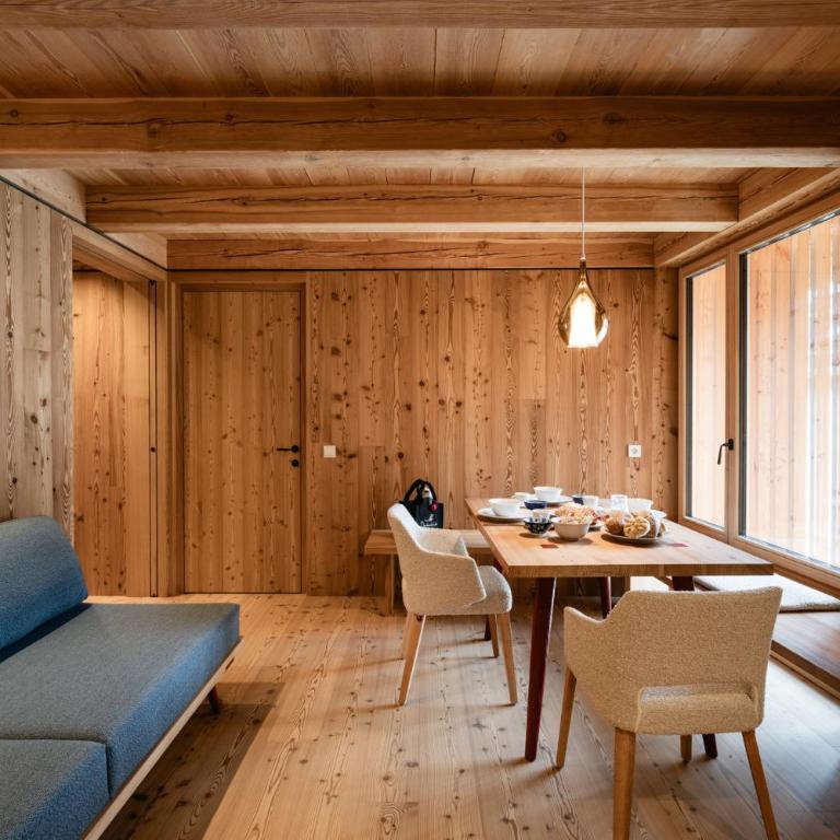 OBERBUCHFELDER historic farmhouse - Deluxe Two-Bedroom Apartment - 8