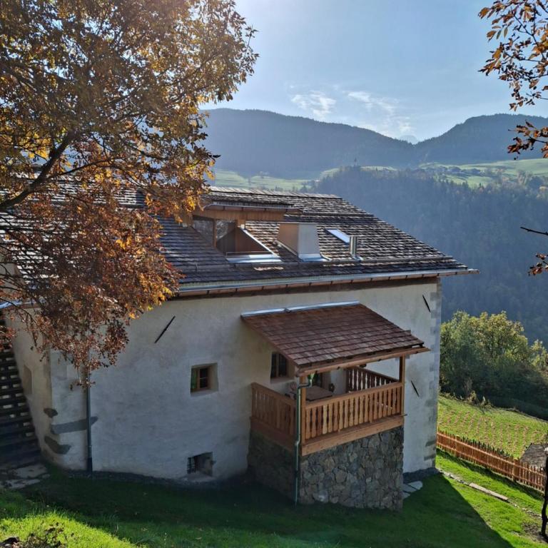 OBERBUCHFELDER historic farmhouse - Deluxe Two-Bedroom Apartment - 7