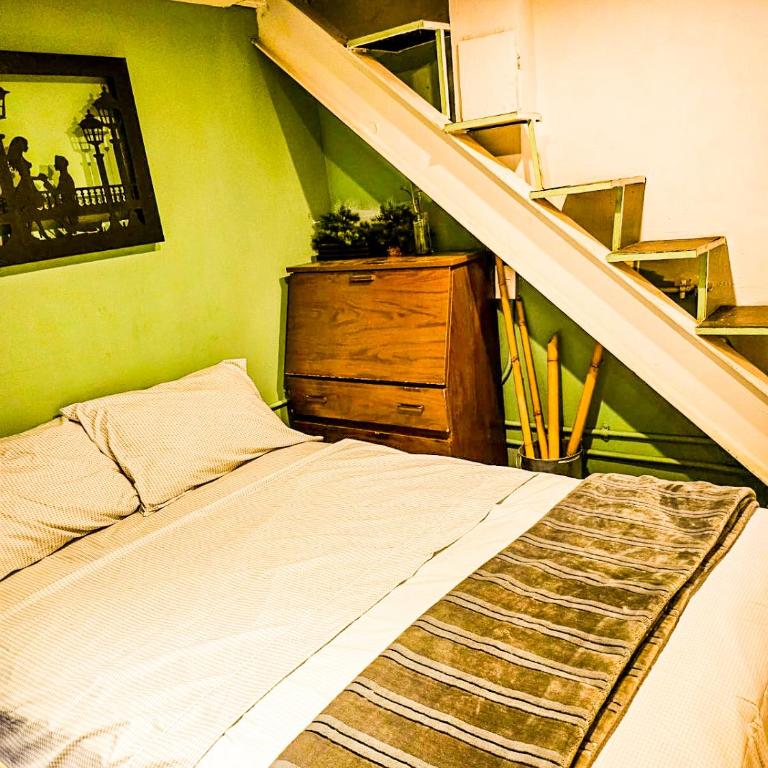 Guest House del Valle - Standard Double Room with Shared Bathroom - 2
