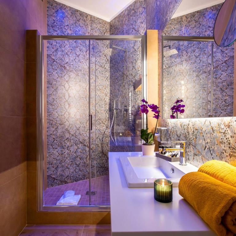 VentiSettembre Private Suites - Suite mit Kingsize-Bett und Balkon - 28