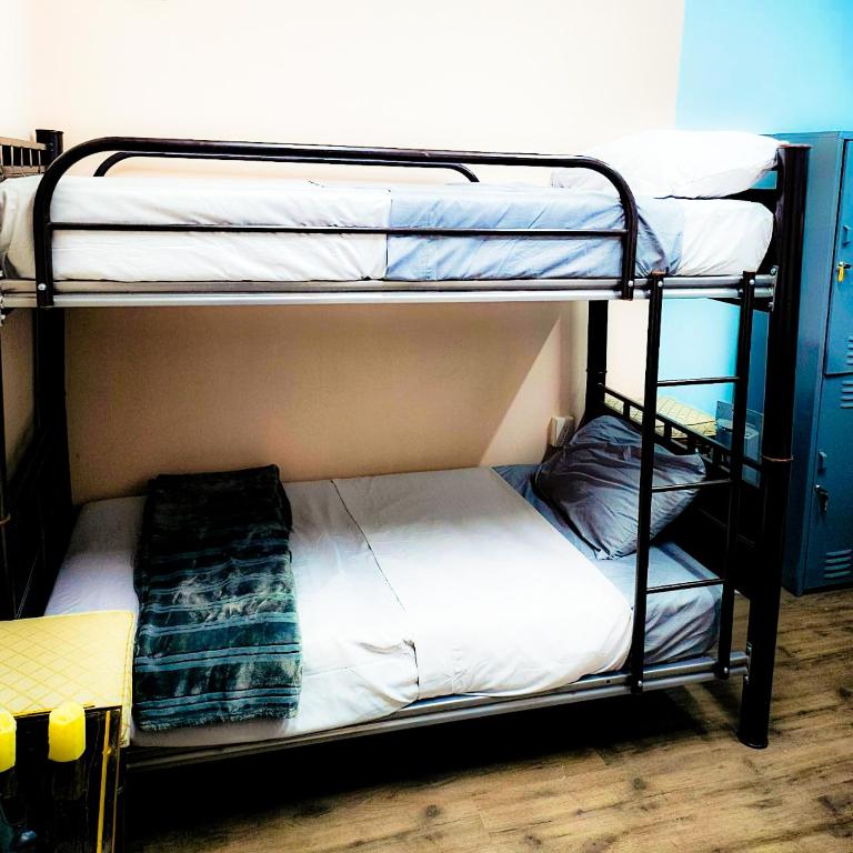 Guest House del Valle - Female Dormitory Room - 2