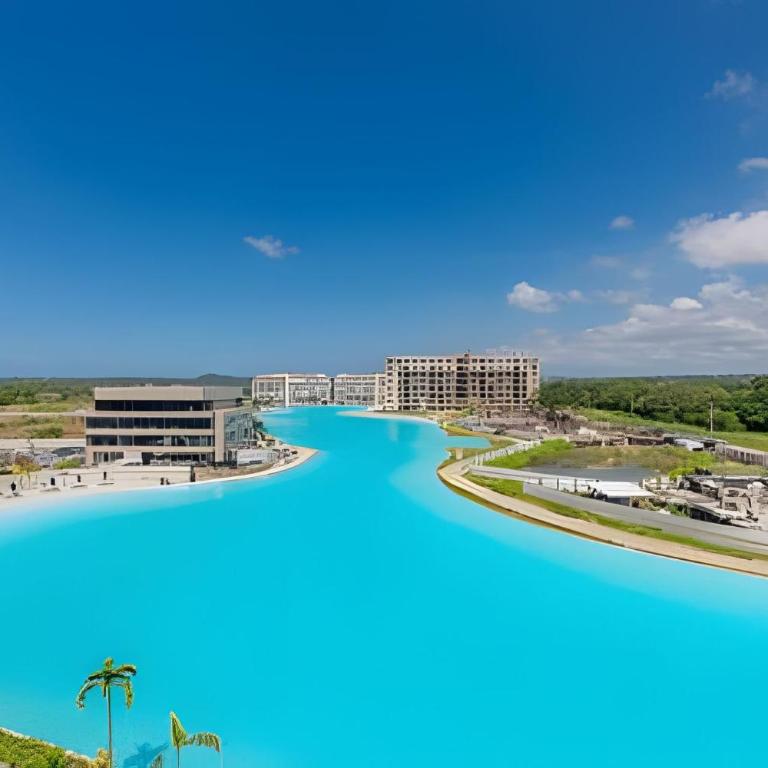 Nuevo, Lujoso y Exclusivo Vista a la Laguna 3BR - Three-Bedroom Premium Apartment with Resort View - 48