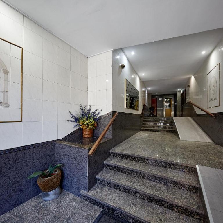 Bright &Spacious Escape - Apartment - 6