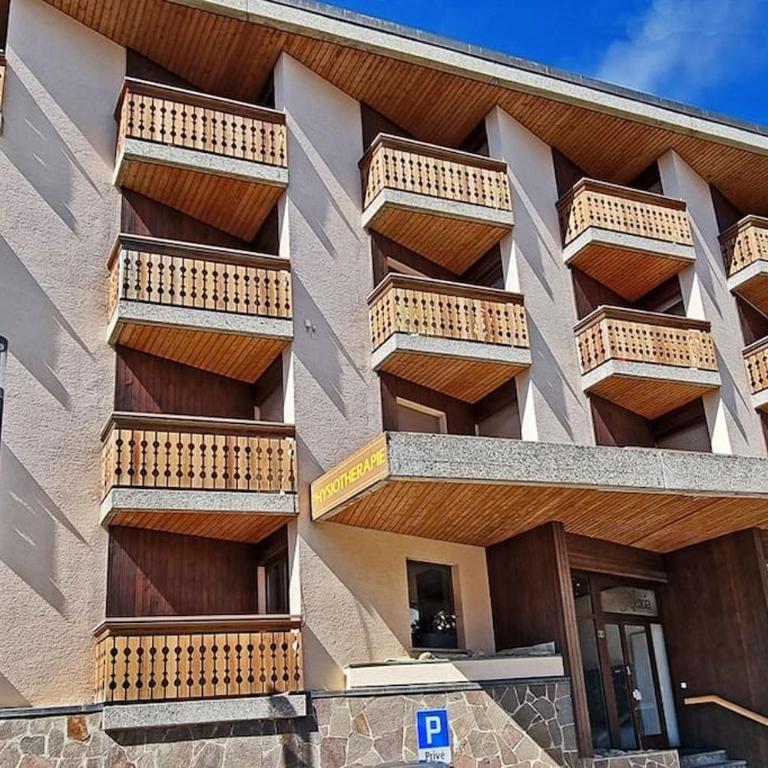 Charmant appartement hyper central, idéal pour couple ou petite famille, parking couvert - Appartement 1 Chambre - 23