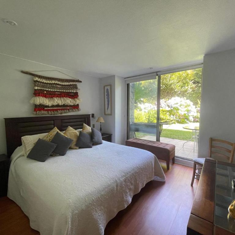 Amplio y lindo departamento a pasos del centro de Pucón - Apartamento de 3 dormitorios - 35