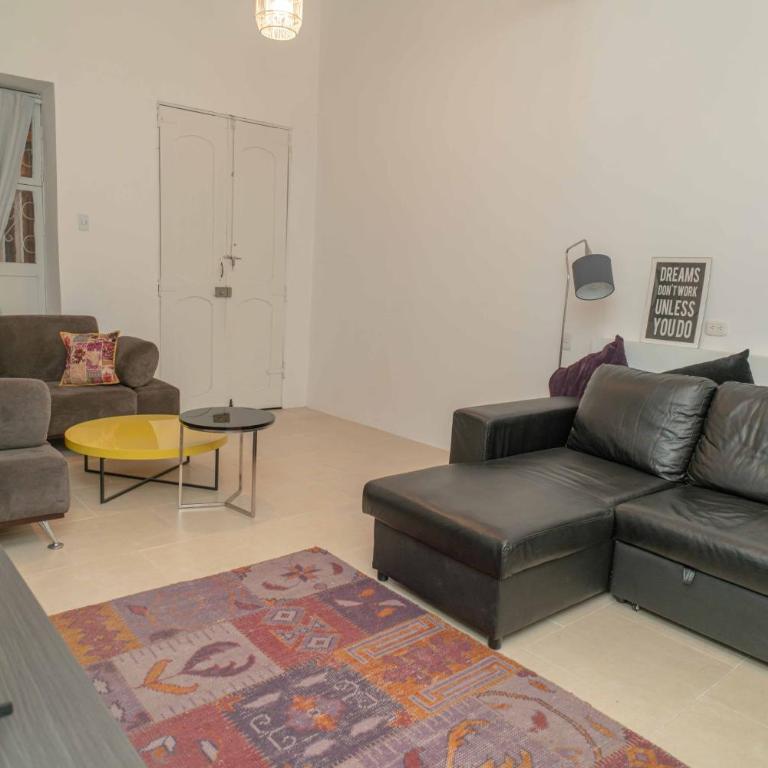 Casa cochera - Apartamento de 2 dormitorios - 17