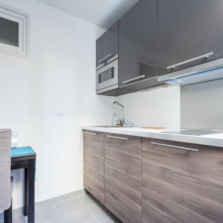 Coeur Urbain Apartments - Place de la Comédie - Apartamento - 11