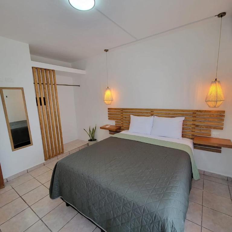 Casa Caimán - One-Bedroom Apartment - 16