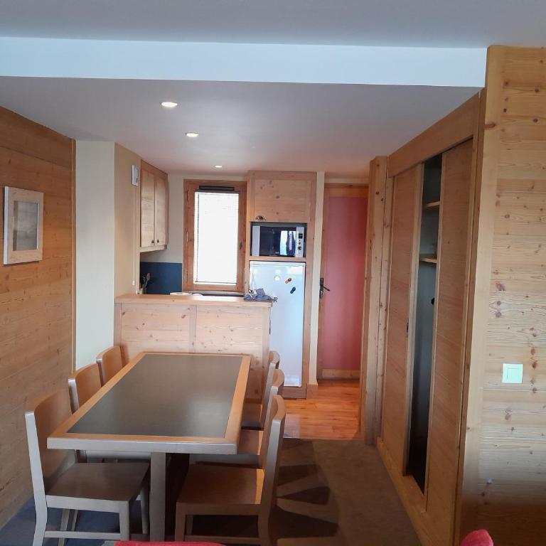 Appartement moderne - Proche pistes et commerces - 6 pers. - Appartamento con 2 Camere da Letto - 1
