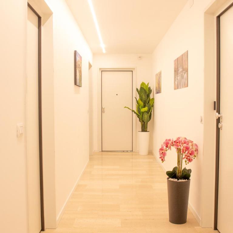 BORDOX Apartments nuovi e luminosi presso la Stazione e il Centro Storico - Appartamento Deluxe con 1 Camera da Letto e Vista Città - 18