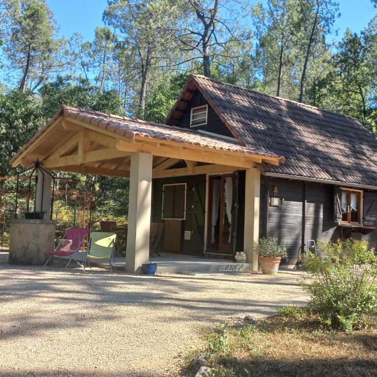 The Chalet VertVentoux - Charming Wooden Chalet for a Cozy and Relaxing Getaway - Chalet - 1