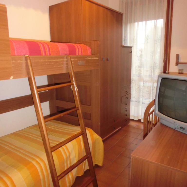 Condominio Carina - Appartamento con 2 Camere da Letto - 1