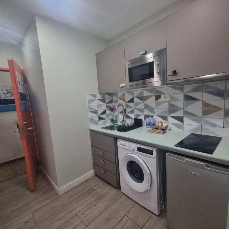 Hotel Apartamento Bajamar - Estudio Superior con balcón - 15