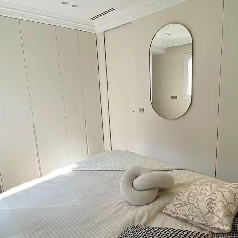 4P 1BR - Fully Renovated with AC - Champs-Elysées - Appartement 1 Chambre - 26
