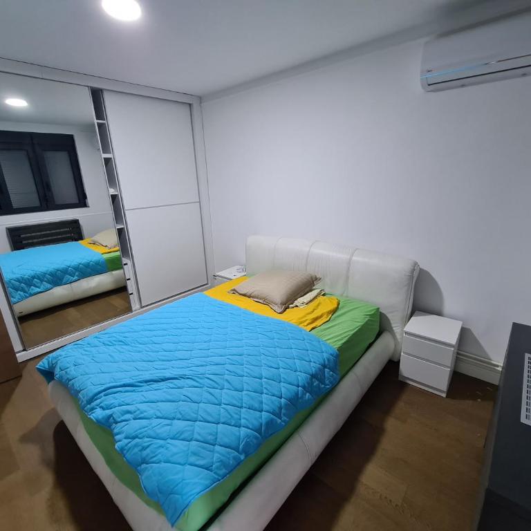 Flat in city center - Apartman sa 2 Spavaće Sobe - 2