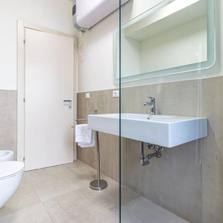Suite delle Casse 4 - Appartamento con 1 Camera da Letto - 12