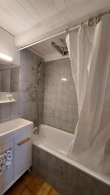 Appartement au pied des pistes, avec parking couvert et vue montagne - Appartement 1 Chambre - 9