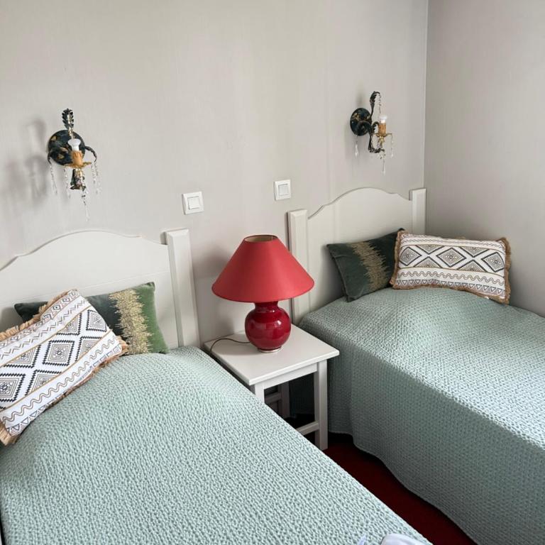 Charmante Maison Duplex en résidence avec piscine à Monflanquin - Maison 2 Chambres - 38