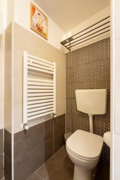 Keys of Italy - Macci 41 - Sant' Ambrogio one bedroom flat - Appartamento con 1 Camera da Letto - 16