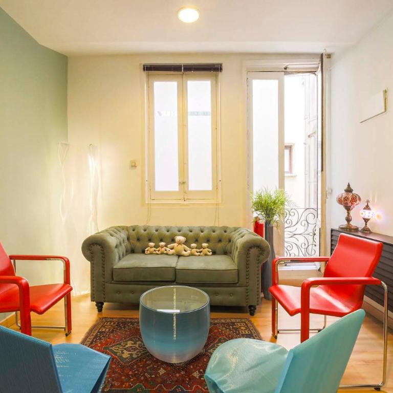 The SECRET PALACE - One-Bedroom Apartment with Balcony and City View - 9