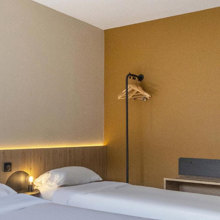 B&B HOTEL La Rochelle Centre Les Minimes - Chambre Quadruple Standard - 4
