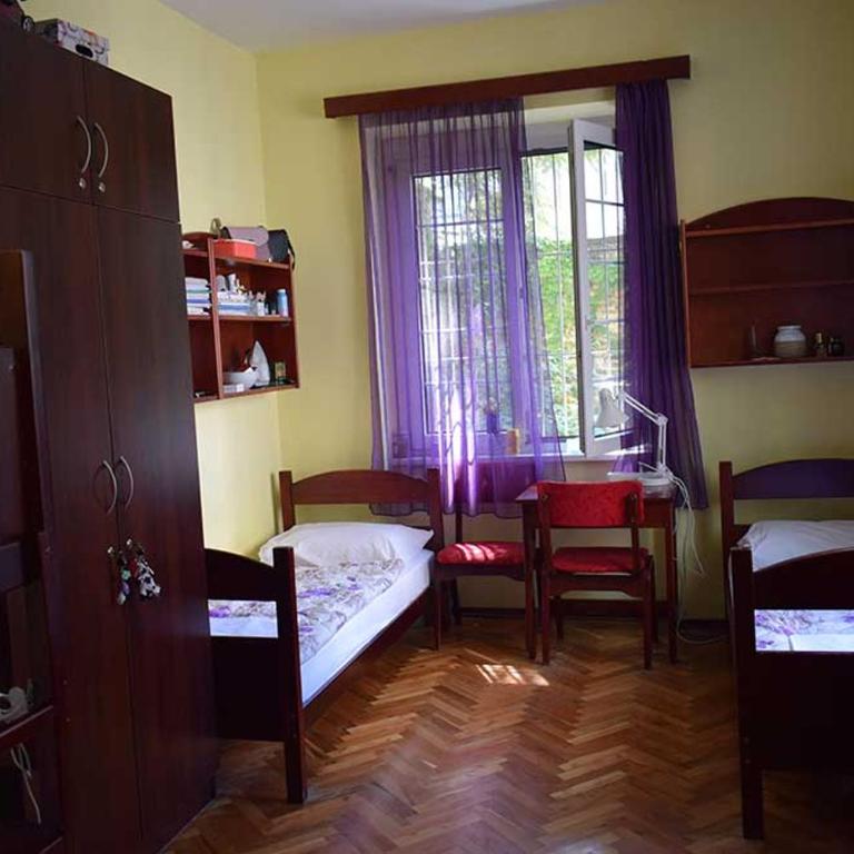 Beograd Budget Rooms Jelica - Dvokrevetna Soba sa Bračnim Krevetom i Zajedničkim Kupatilom - 6