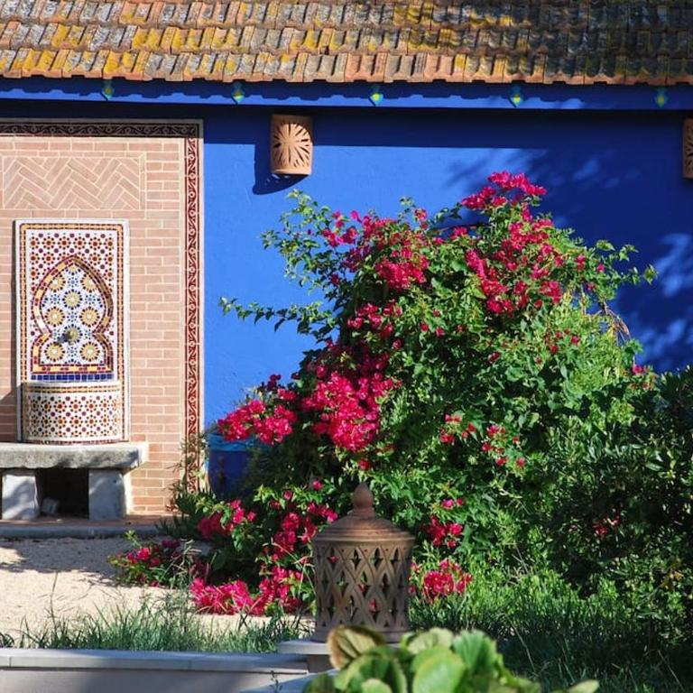 Traditional Riad Camargue Arles - Two-Bedroom Apartment - 2
