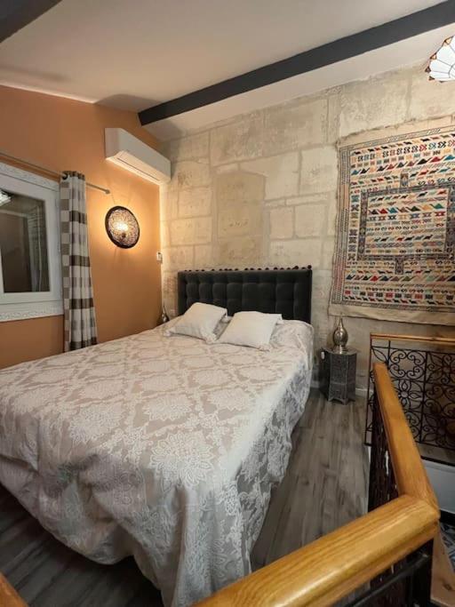 Traditional Riad Camargue Arles - Two-Bedroom Apartment - 20