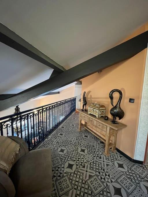 Traditional Riad Camargue Arles - Two-Bedroom Apartment - 32