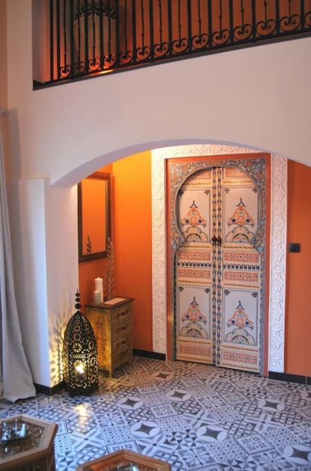 Traditional Riad Camargue Arles - Two-Bedroom Apartment - 33