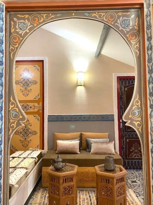 Traditional Riad Camargue Arles - Two-Bedroom Apartment - 21