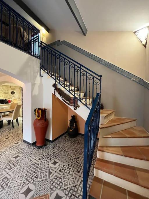Traditional Riad Camargue Arles - Two-Bedroom Apartment - 18