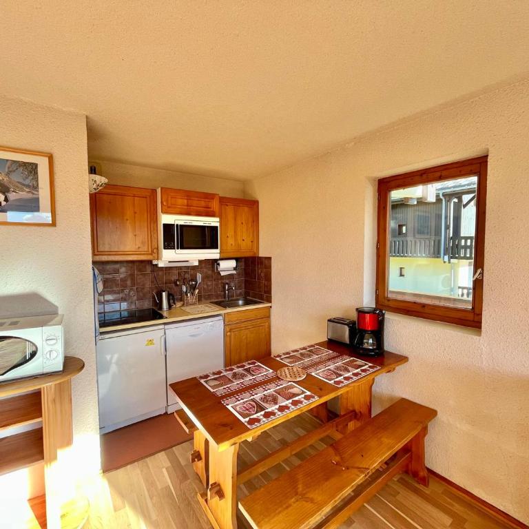 Appartement 2 pièces avec balcon et casier à skis - FR-1-505-207 - Apartment - 2