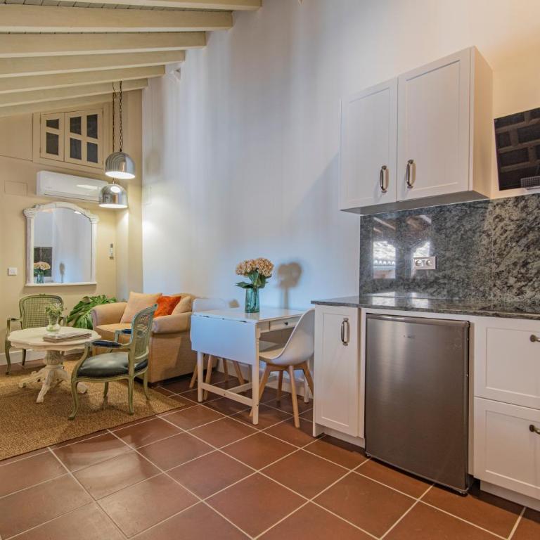 Casa de La Tiña - Two-Bedroom Apartment - 13