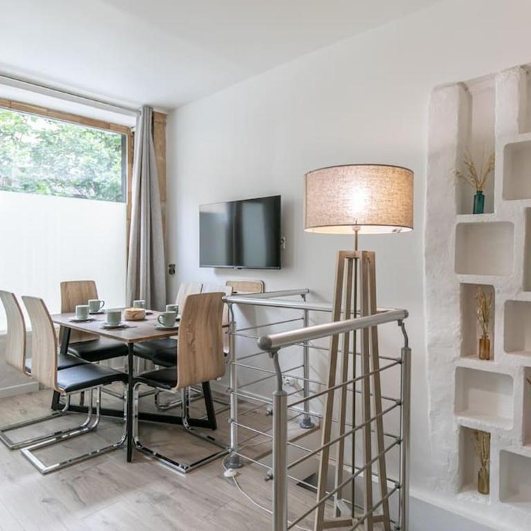 Cosy appartement Paris 20e - Appartement 2 Chambres - 75